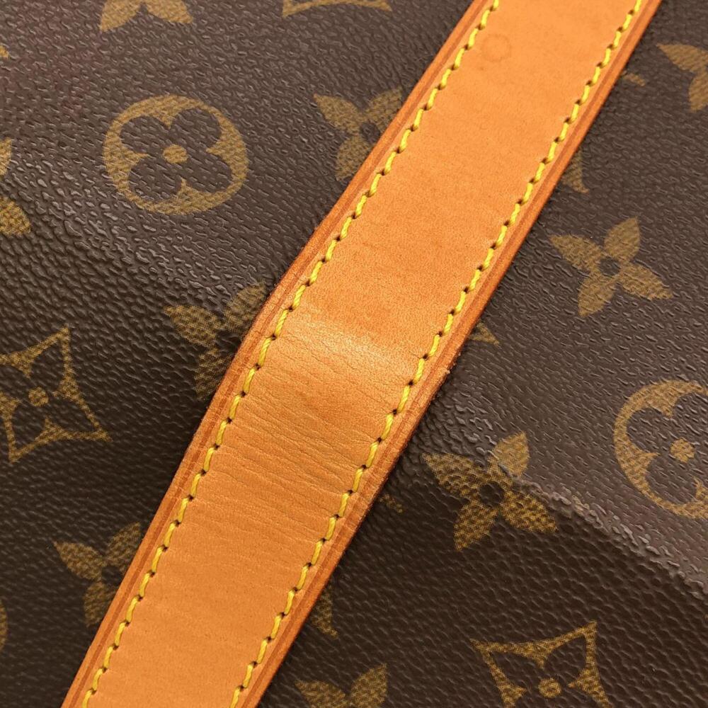 LOUIS VUITTON Brown Monogram Keepall 60 Boston Bag - Picture 4 of 10